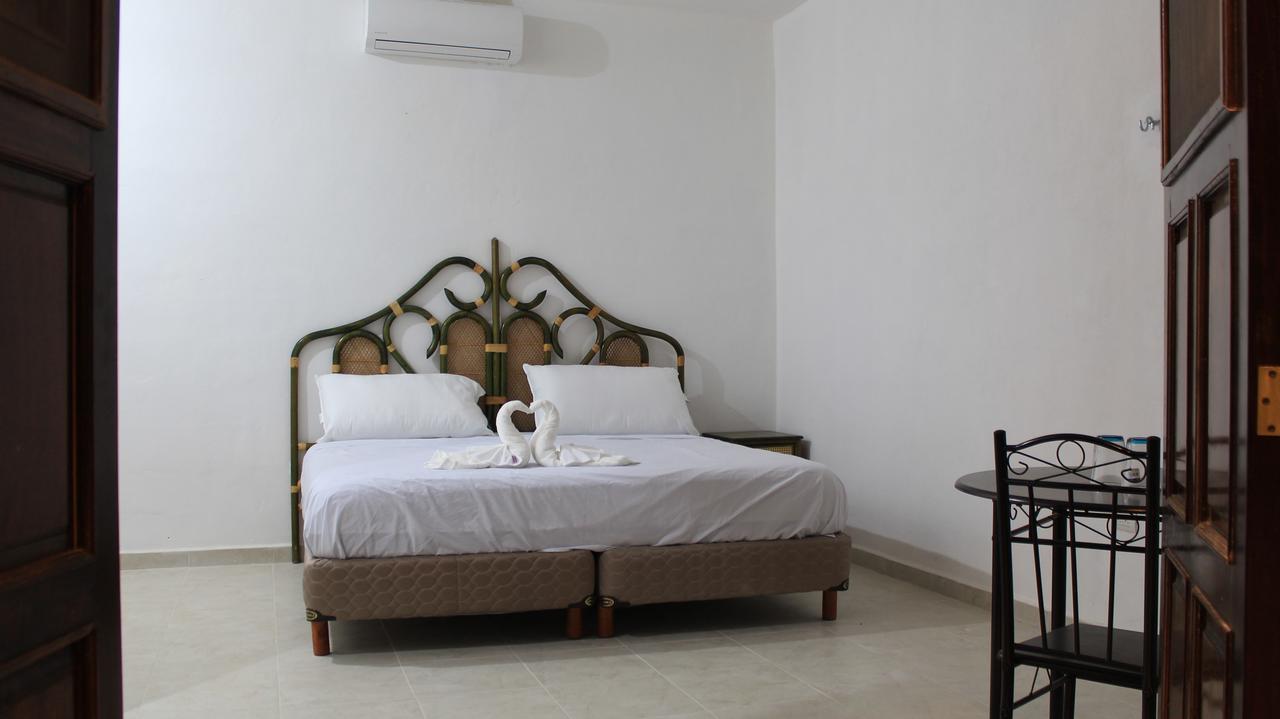 Hotel Hacienda Margot Valladolid  Extérieur photo