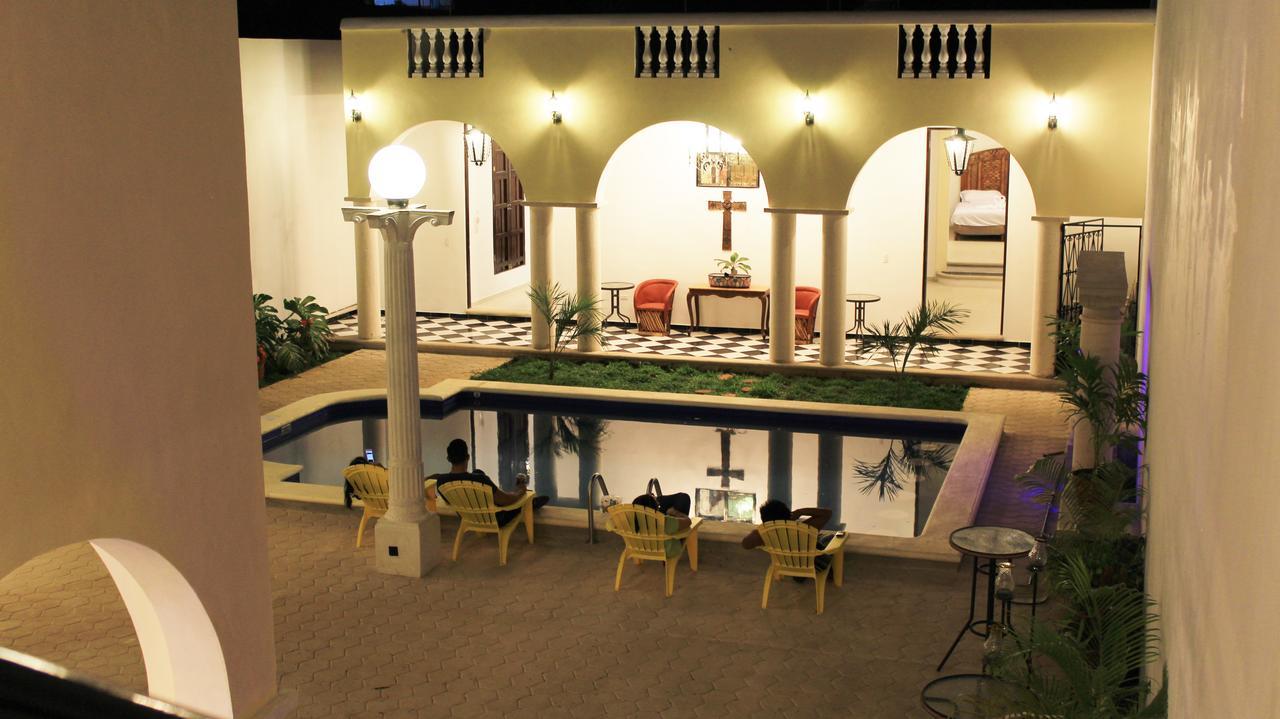 Hotel Hacienda Margot Valladolid  Extérieur photo