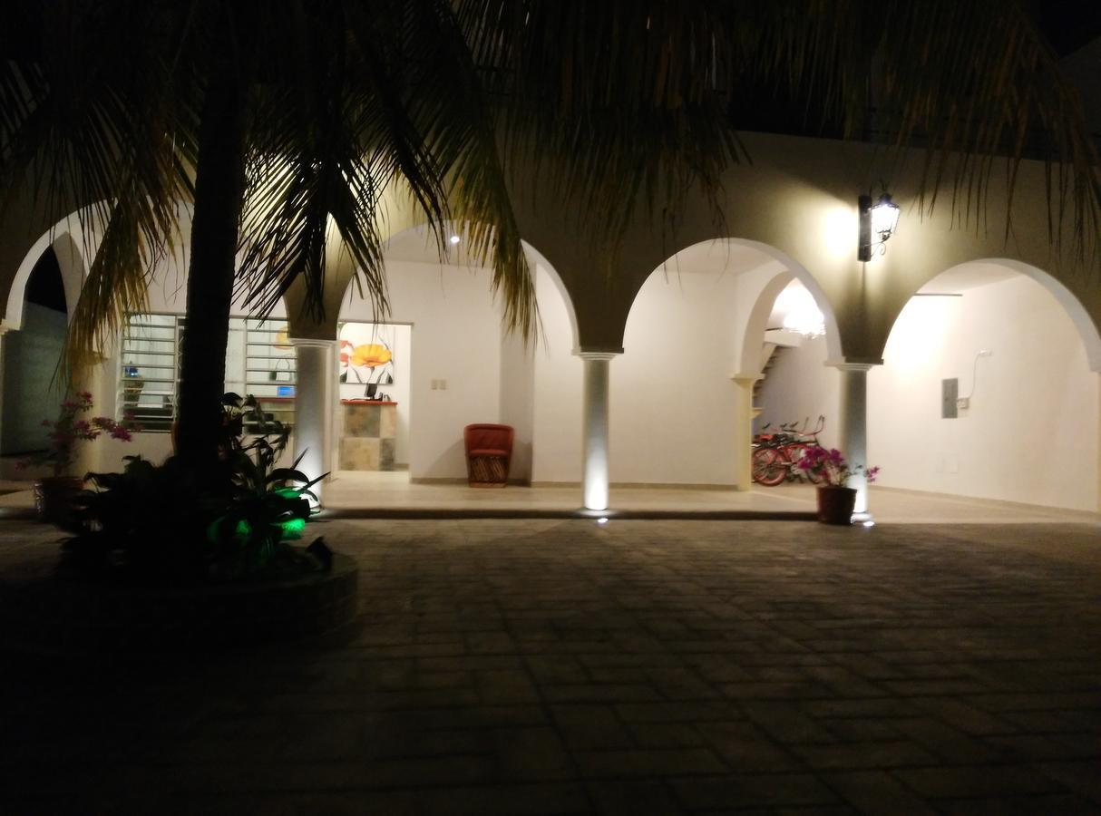 Hotel Hacienda Margot Valladolid  Extérieur photo
