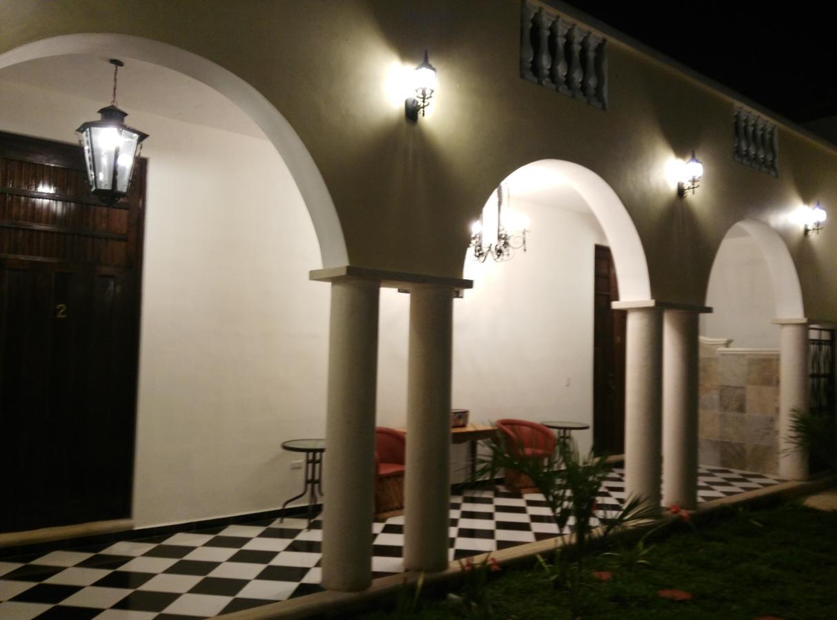 Hotel Hacienda Margot Valladolid  Extérieur photo