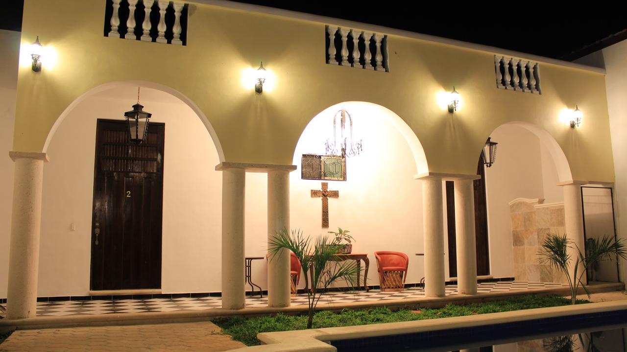Hotel Hacienda Margot Valladolid  Extérieur photo
