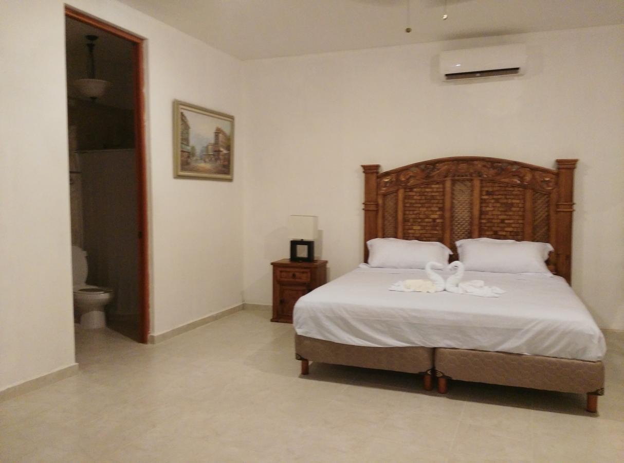 Hotel Hacienda Margot Valladolid  Extérieur photo